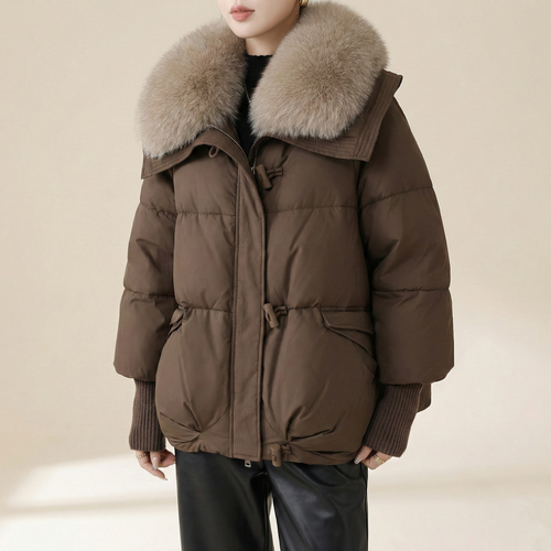 Abrigo con cuello de piel