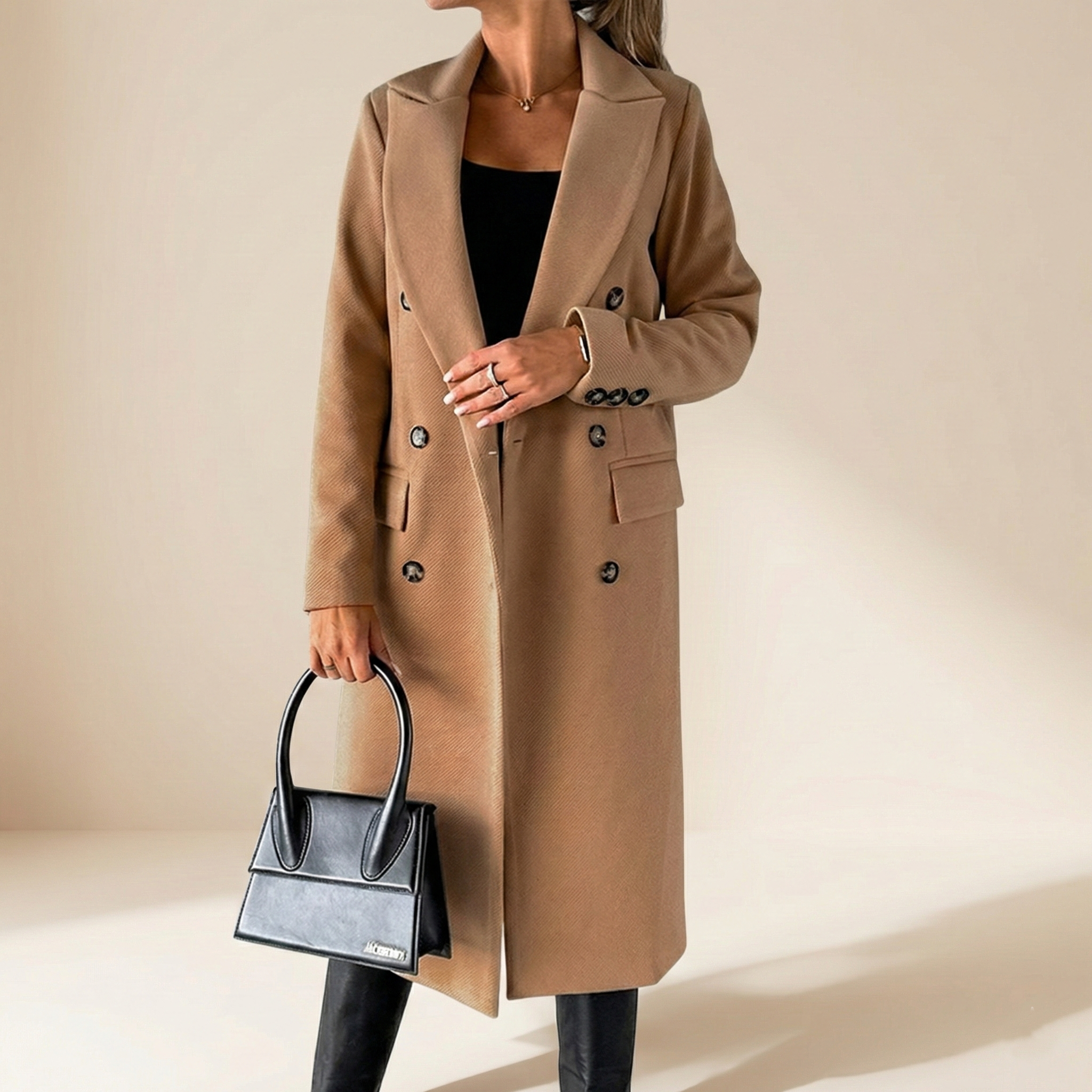 Abrigo de solapa cruzado de invierno